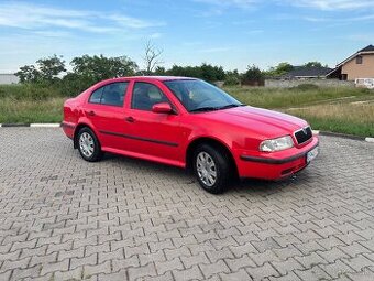 Octavia 1.6i