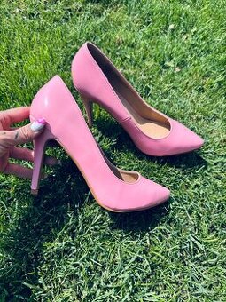 Nove lodicky 39