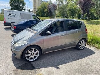 Mercedes a200