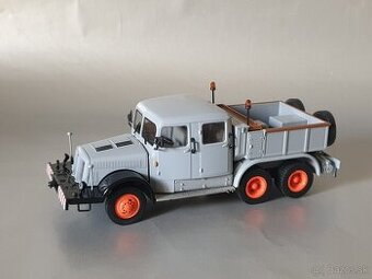 Tatra 141 IXO