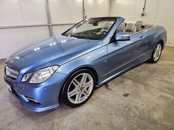 Mercedes Benz E220