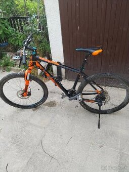 Horský bicykel KTM 27,5" – Shimano hydrauliky, Suntour vidl