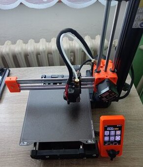 Predám 3 d tlačiareň prusa mini
