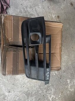 Audi Q7 2015-2019 ľavá krytka hmlovky