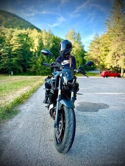 YAMAHA MT-07