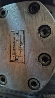 Hydraulicke čerpadlo 16l