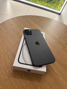 iPhone 15 Plus