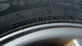 225/55R16 - 1