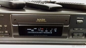 ClassA = CD prehravac TECHNICS SL-PS770 vyroba Germany, AC23