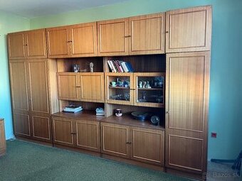 DARUJEM ZA ODVOZ - nabytok a dvere