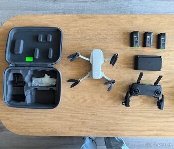 DJI Mini Fly More Combo + 256gb sd karta