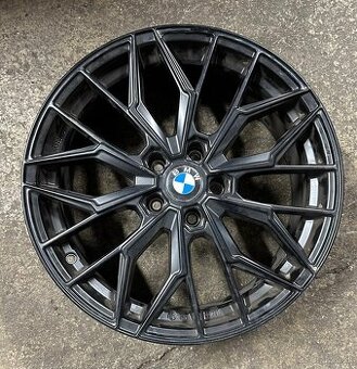 Disky BMW AEZ Porto Black r18 - 1