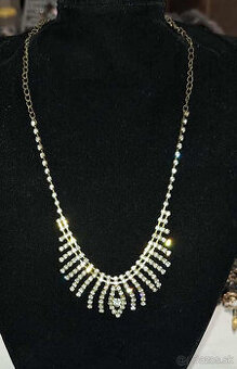 STARÝ ŠTRÁSOVÝ NÁHRDELNÍK