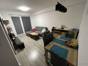 Prenájom 2 izbového bytu na Wuppertálskej ulici - 1