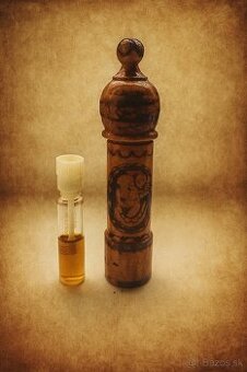 ✨ Starožitná vôňa s príbehom – cca 70 rokov ✨