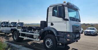 ŠTVORKOLKA MAN TGM 4x4 NOVÝ NEJETÝ KONTAJNEROVÝ