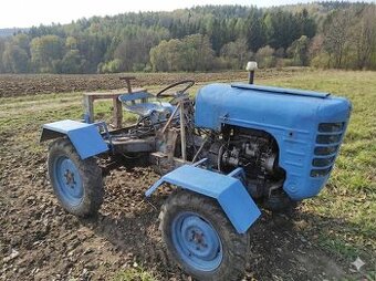 Predám malotraktor s motorom Zetor 2001(alebo motor.desta)