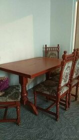 Stôl stoličky