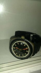 Staré mechanické hodinky - 1