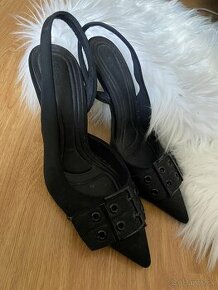 čierne topánky
