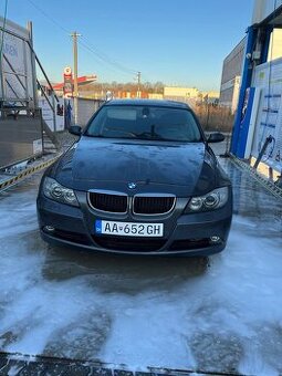 Predám BMW e90