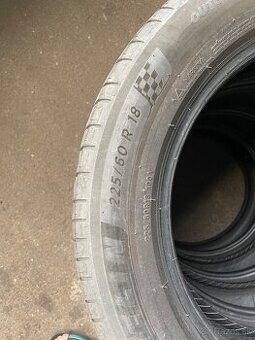 235/60 R18 Michelin Pilot Sport 4 SUV