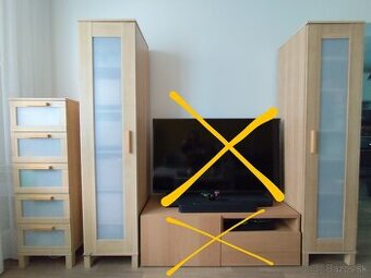 Skrine Brimnes od Ikea