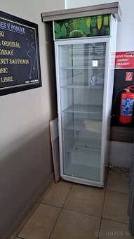 Presklenná chladnička 385l / 202cm
