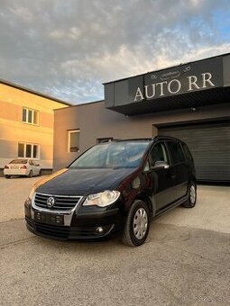 Volkswagen Touran 1.9 TDI 77kW = 7 miest, Bez korozie =