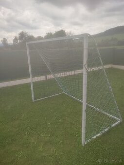 Futbalová bránka