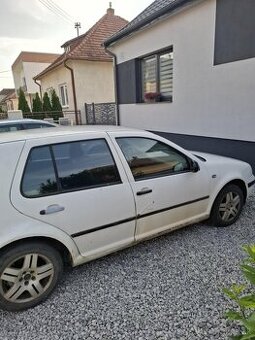 Volkswagen Golf 4