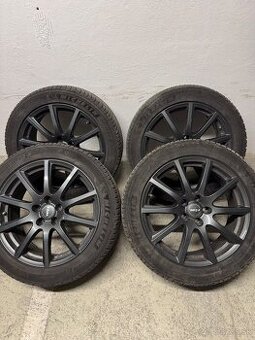 245/45R18 - 1