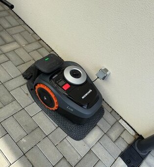 Robotická kosacka Segway Navimow i108E nevyuzita