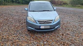 Honda FR-V