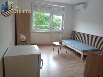 Prenájom veľmi peknej garzónky na Nábrežnej ulici