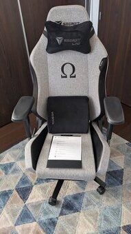 SECRETLAB Omega 2020 Gaming chair