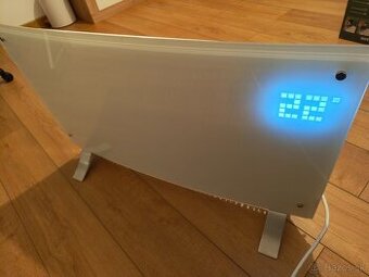 Predám elektrický ohrievač Klarstein Bornholm Curved