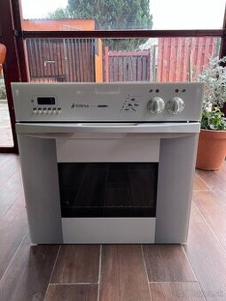 Vstavaná rúra značky Edesa