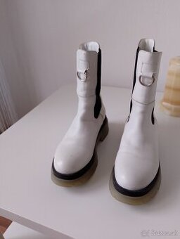 Kožené dámske zimné topanky