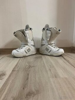 Burton  veľkosť 35