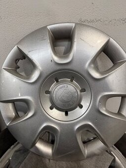 2ks originál škoda puklice R14