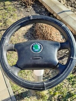 Volant SuperB 1