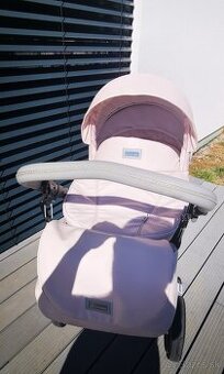 Roan bass soft pink