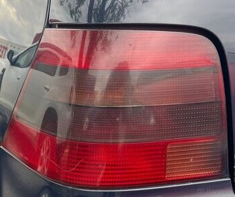 Zadné svetlá Volkswagen Golf 4