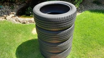 Toyo Proxes r52  215/50 r18 letne