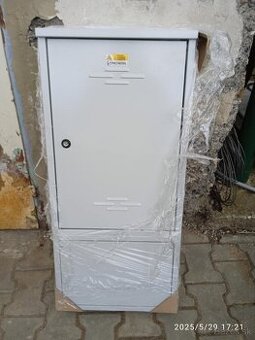 ELEKTROMEROVÝ ROZVÁDZAČ