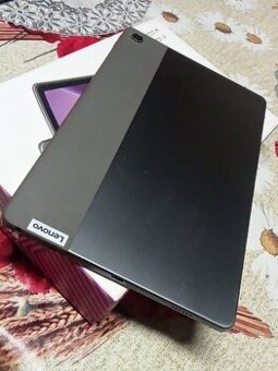 lenovo tab M10 plus