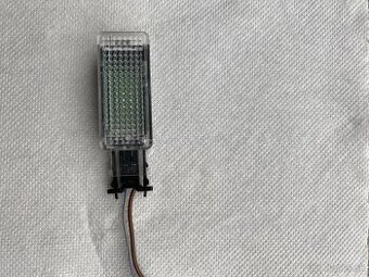Led svetlo kufra-nôh
