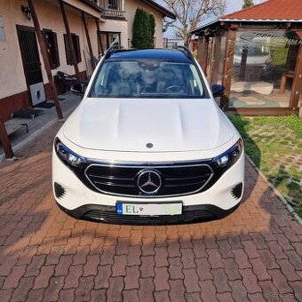 Mercedes benz EQB 250 elektro auto