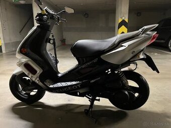 Skuter Peugeot Speedfight 50cm